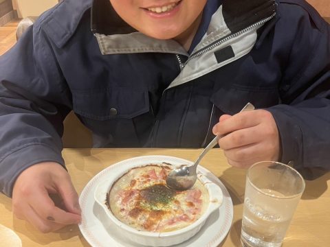 大好きな先輩と食事！【2024年新入社員ブログ 技能班 前川】